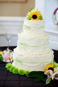 Warner Hall Wedding Cake